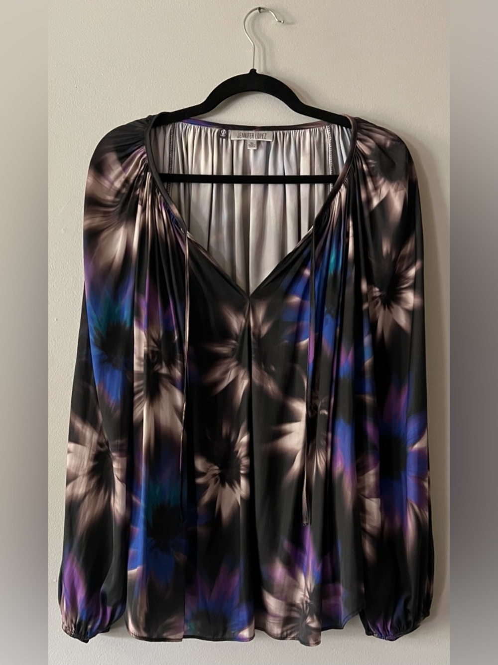 Jennifer Lopez Black Abstract Long Sleeve Blouse